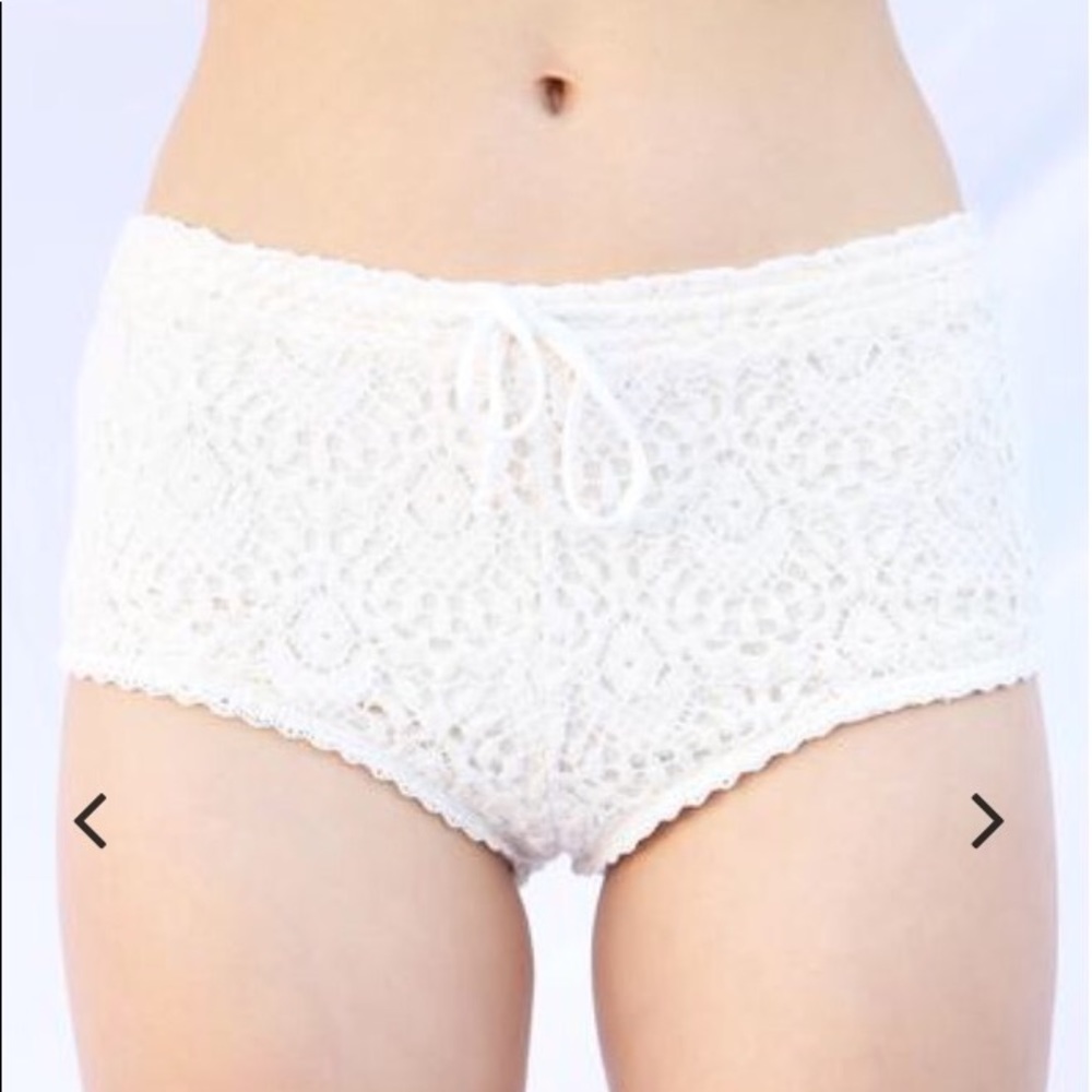 White crochet bloomer shorts